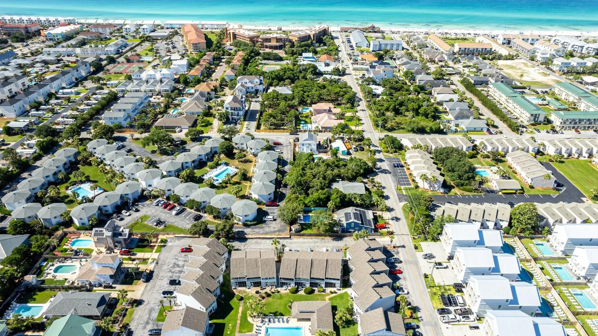 Apartment Oceania 106- By Holiday Isle Properties Destin